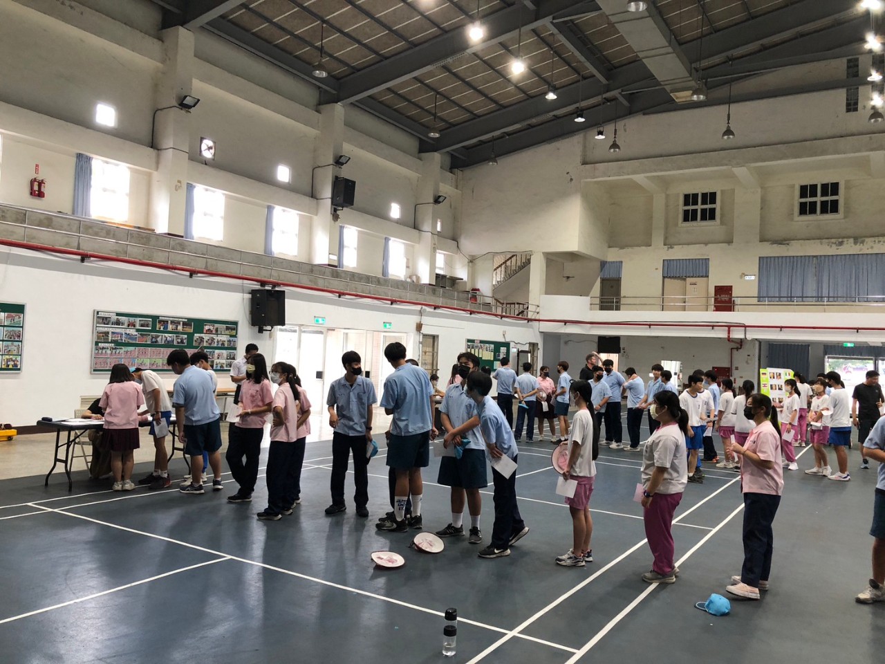 LINE_ALBUM_111學年教學紀錄_230530_11.jpg
